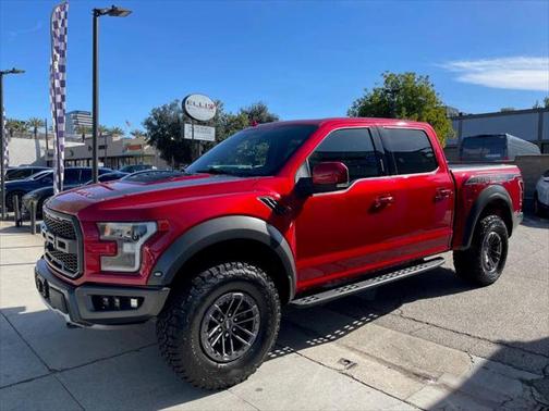 2020 Ford F-150 Raptor 4x4 4dr SuperCrew 5.5 ft. SB