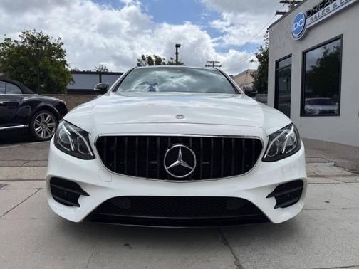 White 2018 Mercedes-Benz E-Class E 300 4dr Sedan