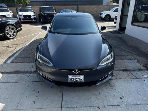 2017 Tesla Model S 75D