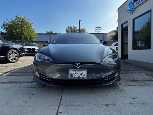 2017 Tesla Model S 75D