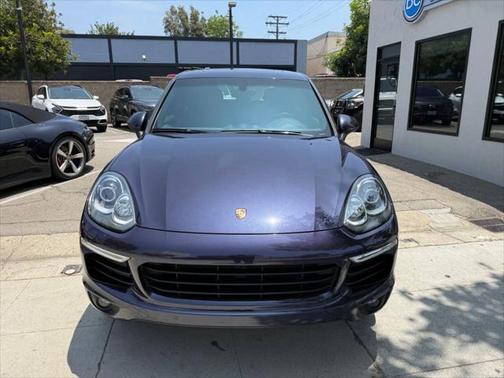 2017 Porsche Cayenne Platinum Edition