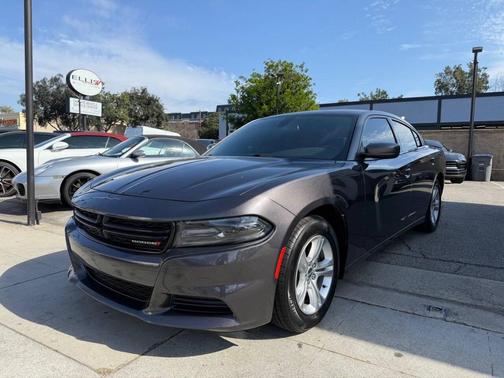 2020 Dodge Charger SXT