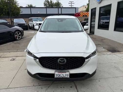 2023 Mazda CX-5 2.5 S Preferred AWD 4dr SUV