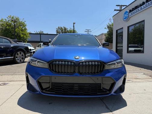 Portimao Blue Metallic 2024 BMW 330 330i 4dr Sedan