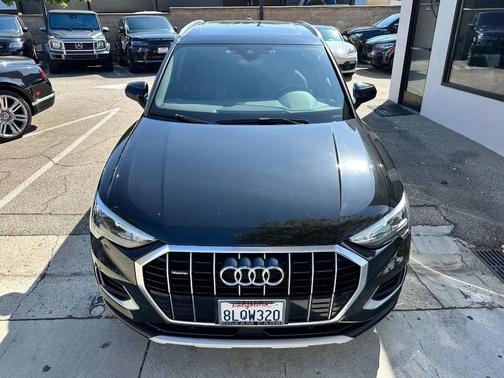 2019 Audi Q3 quattro Premium 45 TFSI AWD 4dr SUV