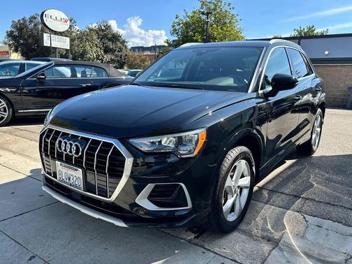 2019 Audi Q3 quattro Premium 45 TFSI AWD 4dr SUV