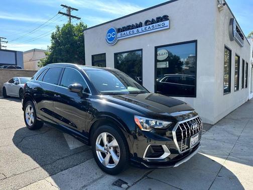 2019 Audi Q3 quattro Premium 45 TFSI AWD 4dr SUV
