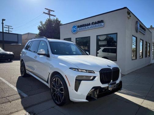 2023 BMW X7 xDrive40i