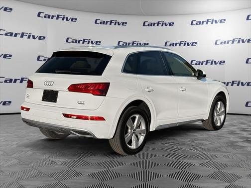 2018 Audi Q5 2.0T Premium Plus