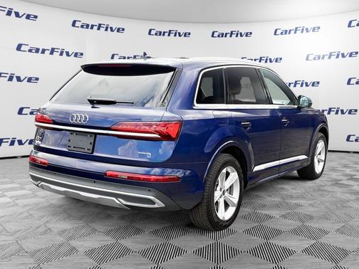 2022 Audi Q7 55 Premium