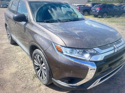 2019 Mitsubishi Outlander ES
