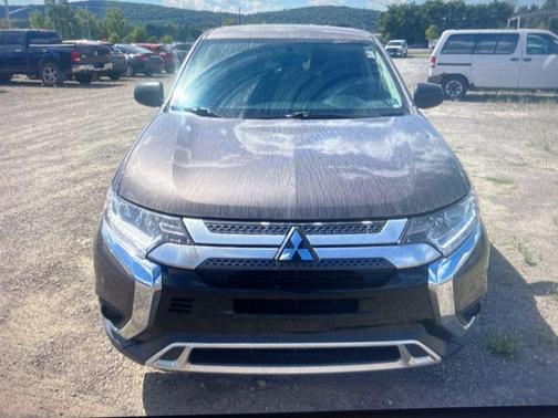 2019 Mitsubishi Outlander ES