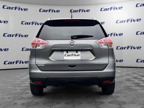 Gun Metallic 2016 Nissan Rogue SV