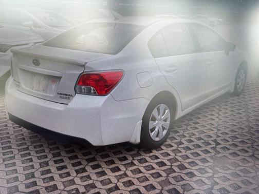 2016 Subaru Impreza 2.0i