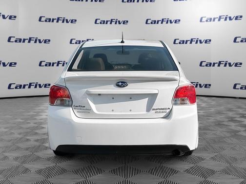 2016 Subaru Impreza 2.0i