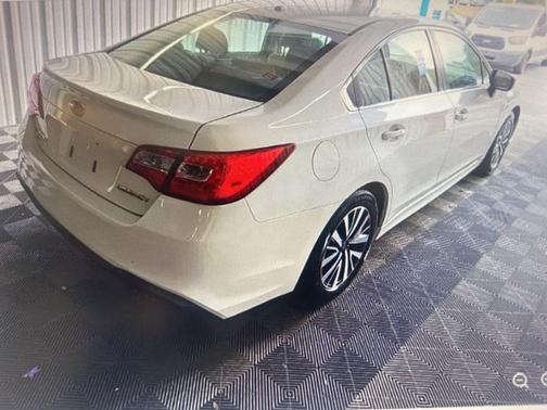 2019 Subaru Legacy Base
