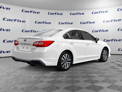 2019 Subaru Legacy Base