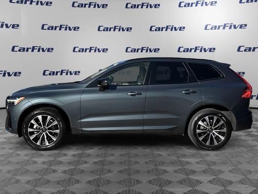 2024 Volvo XC60 B5 Plus Dark Theme