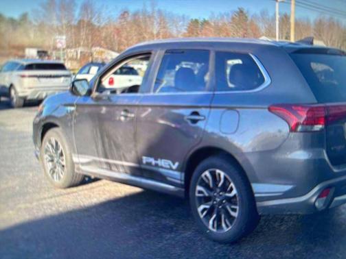 2018 Mitsubishi Outlander PHEV SEL