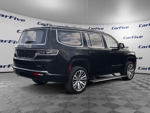 2022 Jeep Grand Wagoneer Series III