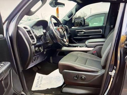 2021 RAM 1500 Big Horn/Lone Star