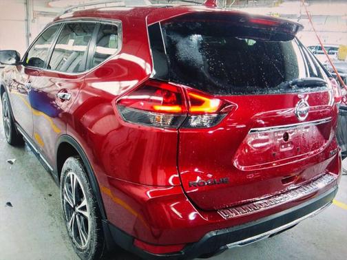 2018 Nissan Rogue SL