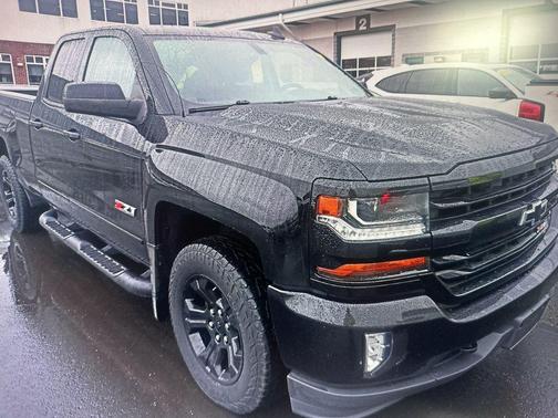 Black 2019 Chevrolet Silverado 1500 2LT