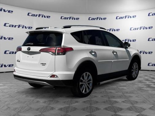 2017 Toyota RAV4 Limited