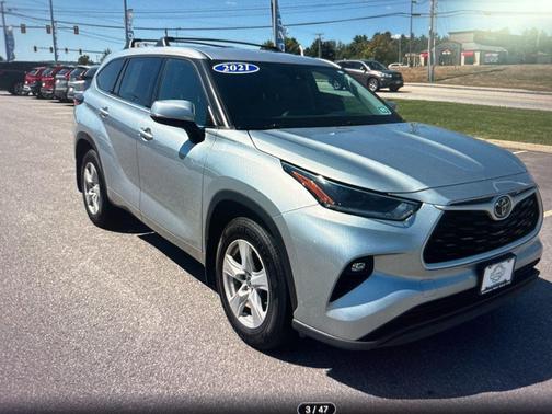 2021 Toyota Highlander LE