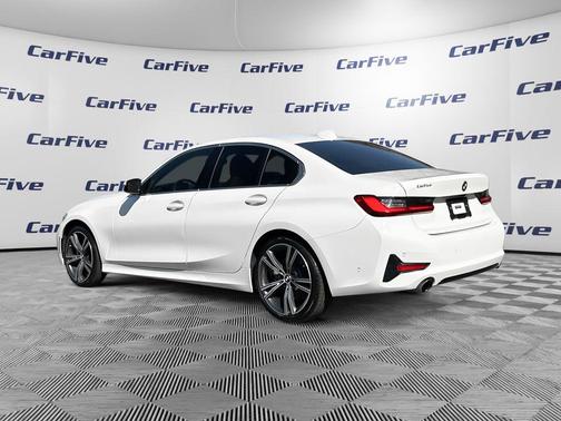 2020 BMW 330 i xDrive