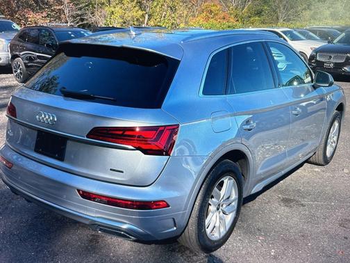 2023 Audi Q5 45 S line Premium