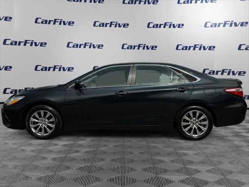 2016 Toyota Camry XLE