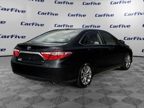 2016 Toyota Camry XLE