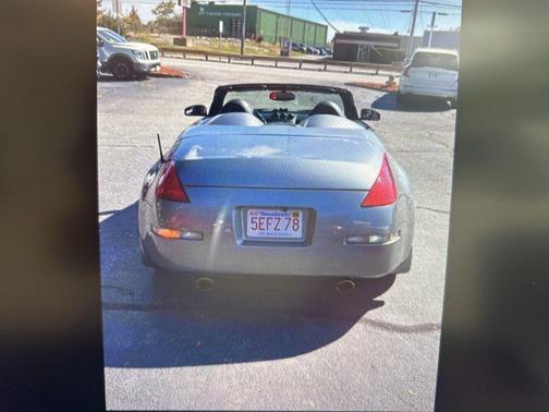 2004 Nissan 350Z Enthusiast