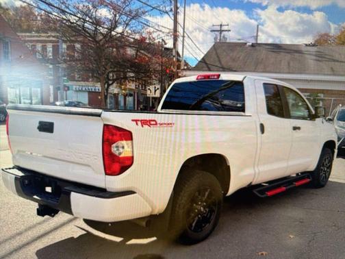 2019 Toyota Tundra SR5