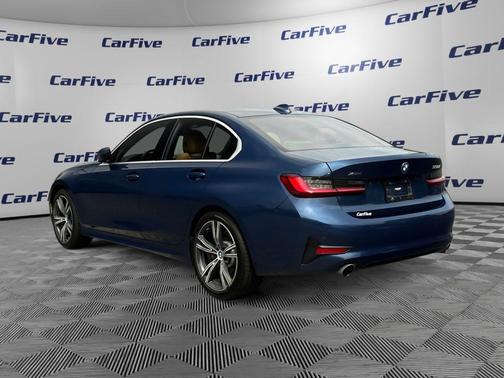 2022 BMW 330 i xDrive
