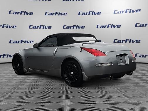 2004 Nissan 350Z Enthusiast