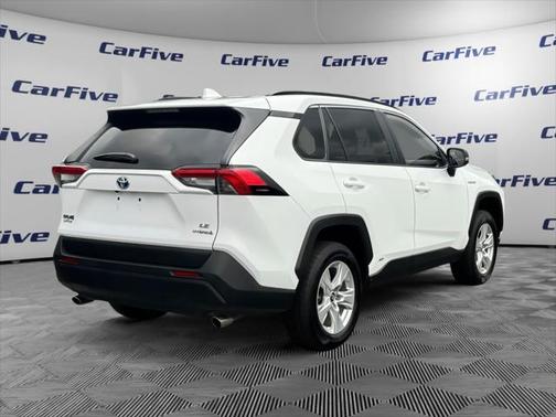 2021 Toyota RAV4 Hybrid LE
