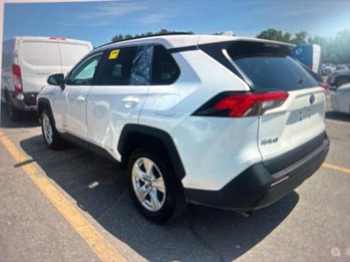 2021 Toyota RAV4 Hybrid LE