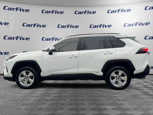 2021 Toyota RAV4 Hybrid LE