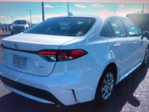 2022 Toyota Corolla LE