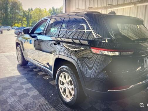 2023 Jeep Grand Cherokee Limited X