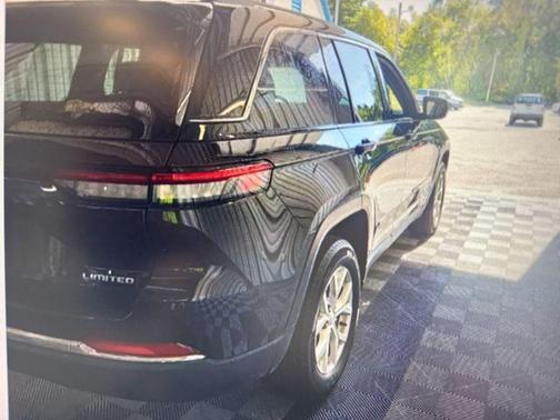 2023 Jeep Grand Cherokee Limited X