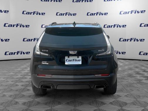 Stellar Black Metallic 2019 Cadillac XT4 Sport