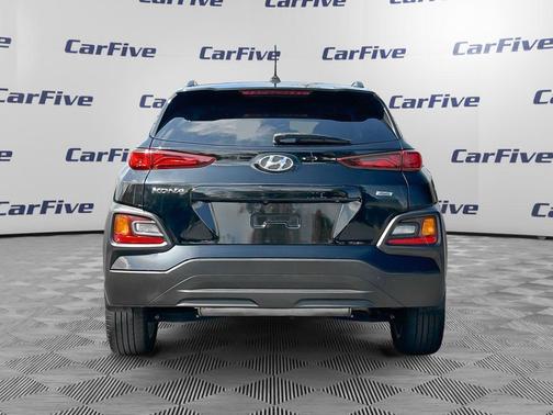 2020 Hyundai KONA SEL