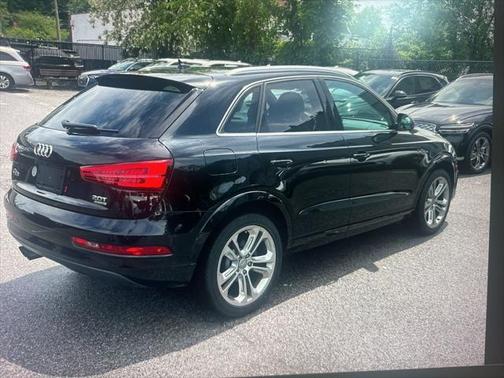 2017 Audi Q3 2.0T Premium Plus