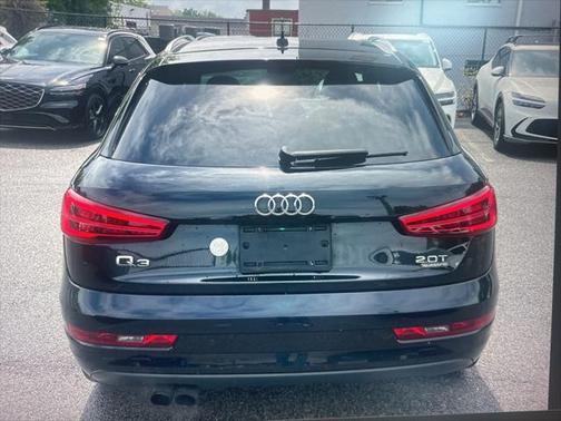 2017 Audi Q3 2.0T Premium Plus
