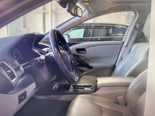 2017 Acura RDX Advance Package