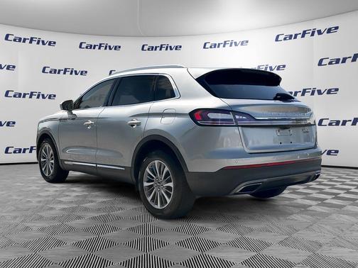 2020 Lincoln Nautilus Standard