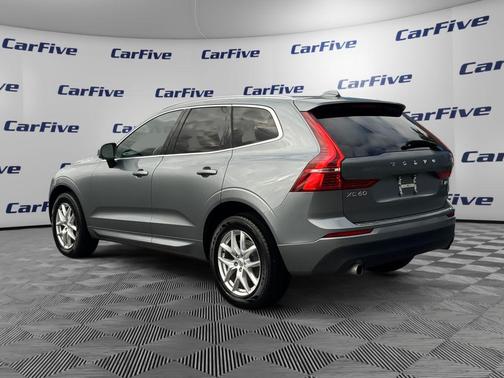 2021 Volvo XC60 T5 Momentum